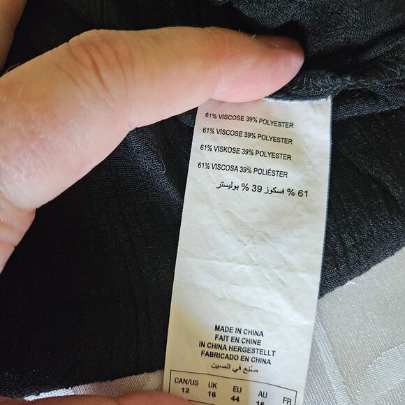 Embroidered Crinkle Tunic - Picture 7 of 10